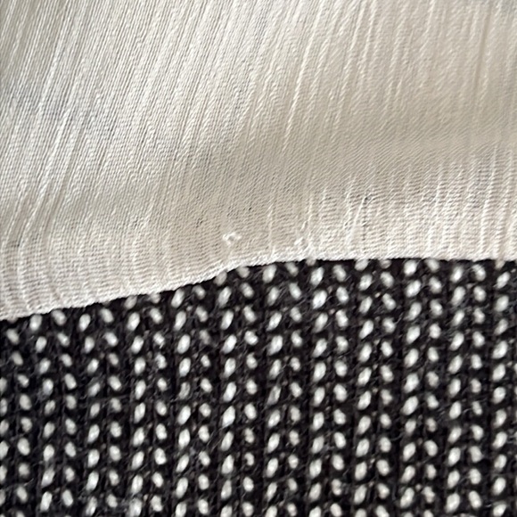 SANCTUARY SHEER SLEEVE MOSAIC PRINT TOP SZ MED SWEATER WAISTBAND CUFFS NECKLINE - Picture 9 of 9